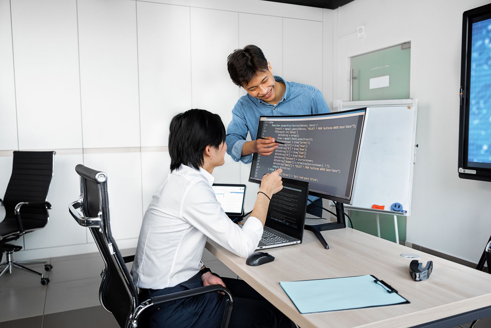 Team working on an e-commerce project